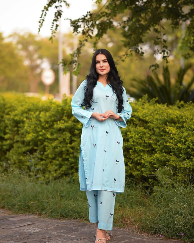 Monar Swiss Lawn Digital Floral Print KS0923343