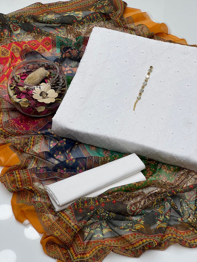 Paper Cotton Mirror Work KS0923366