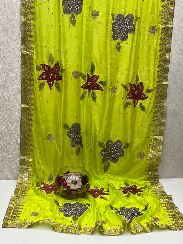 Pure Indian Silk Hand Paint With Naqshi Detailing Work On Kundan Work KS0424233