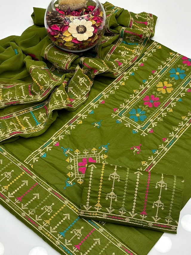 Soft Cotton Multi Cross Stitch Embroidery KS0823315