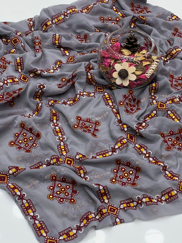 Crinkle Chiffon Terdesitionl Computer  Blochi Embroidery 9MM Panni Sheesha Work Full Jall Chadar KS0725350